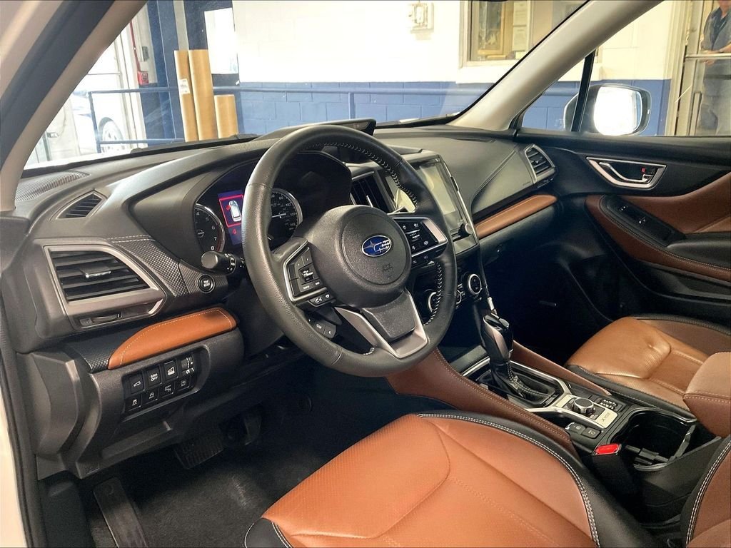 Used 2024 White Subaru Touring image 8