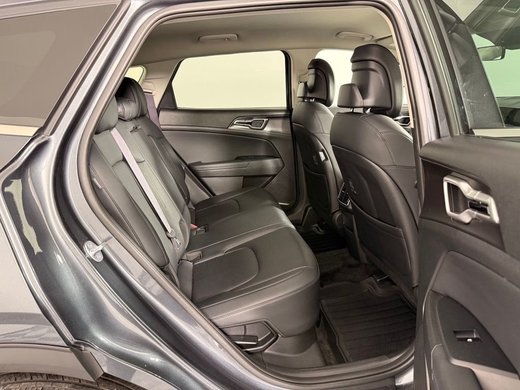 Used 2026 Gravity Gray Kia EX image 21