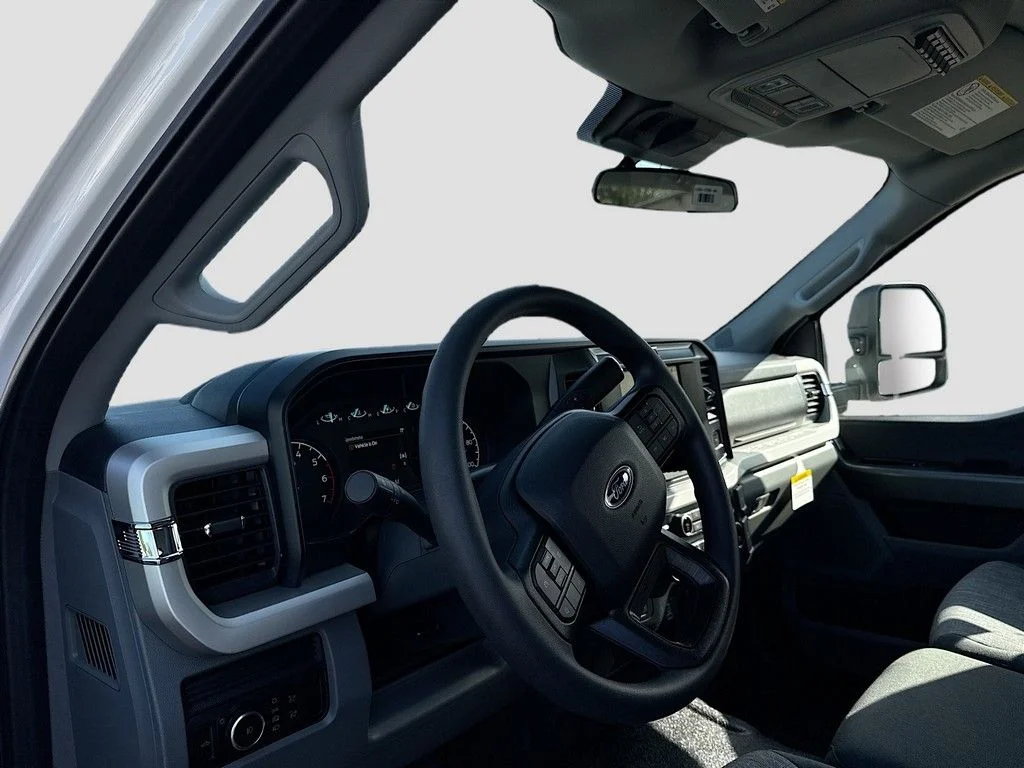 New 2026 Oxford White Ford F-350® XLT image 17