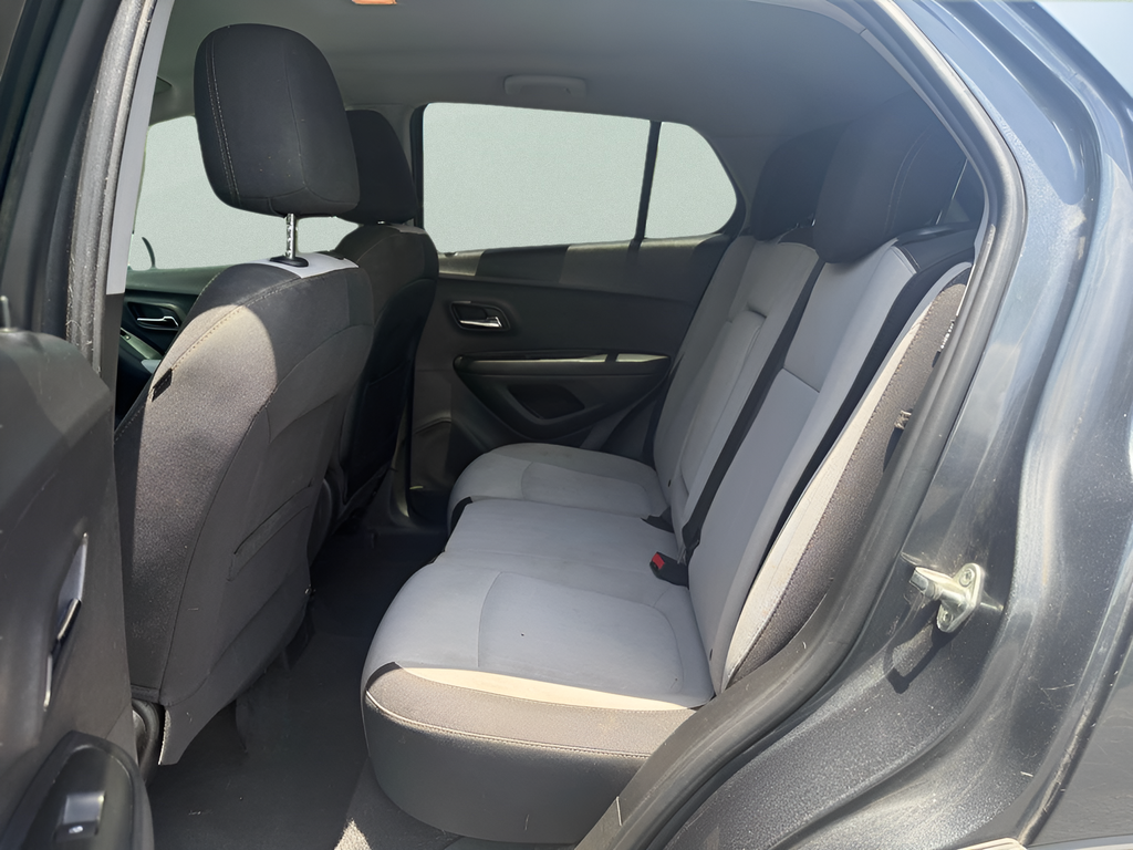Used 2019 Gray Chevrolet LT image 11