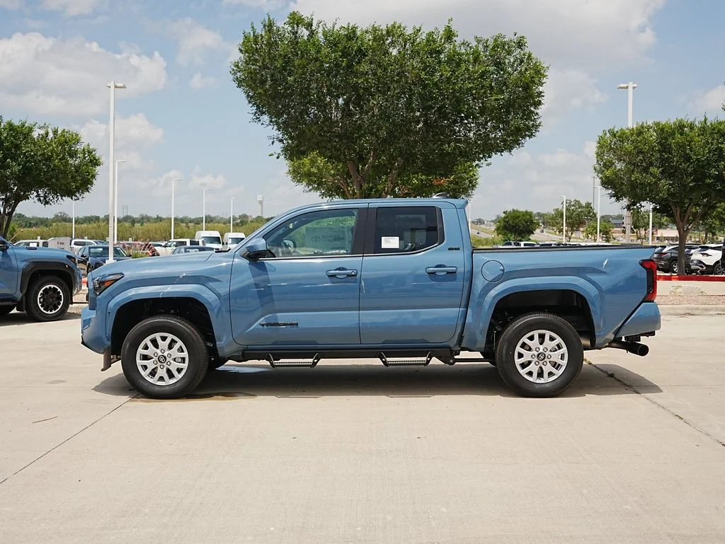 New 2026 Heritage Blue Toyota  SR5 image 5
