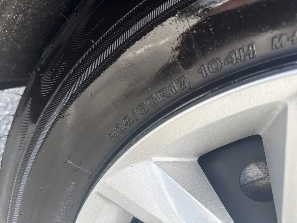 Used 2025 Gray Honda LX image 30