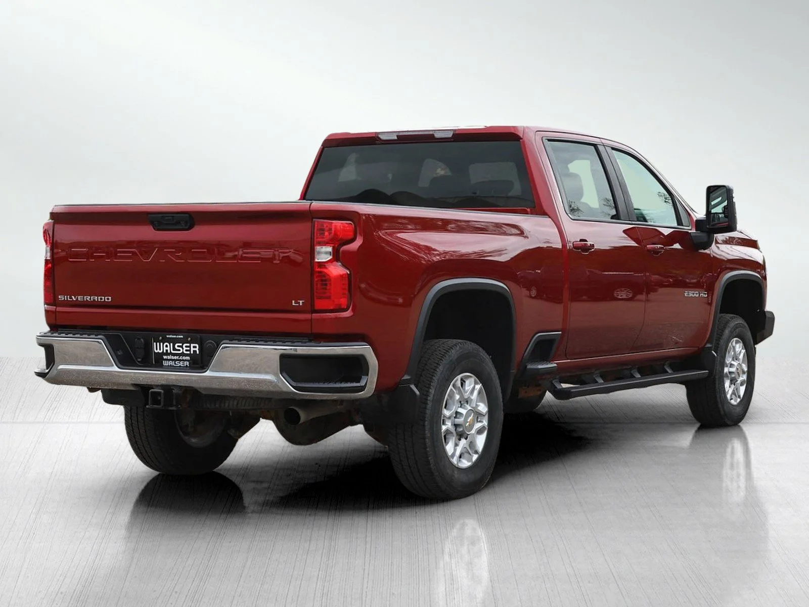 Used 2022 Cherry Red Chevrolet LT image 5