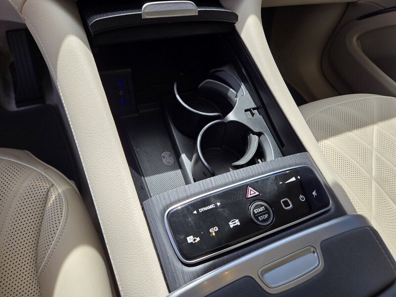 Used 2025 Selenite Gray Metallic MERCEDES-BENZ EQS 580 4MATIC® SUV image 20