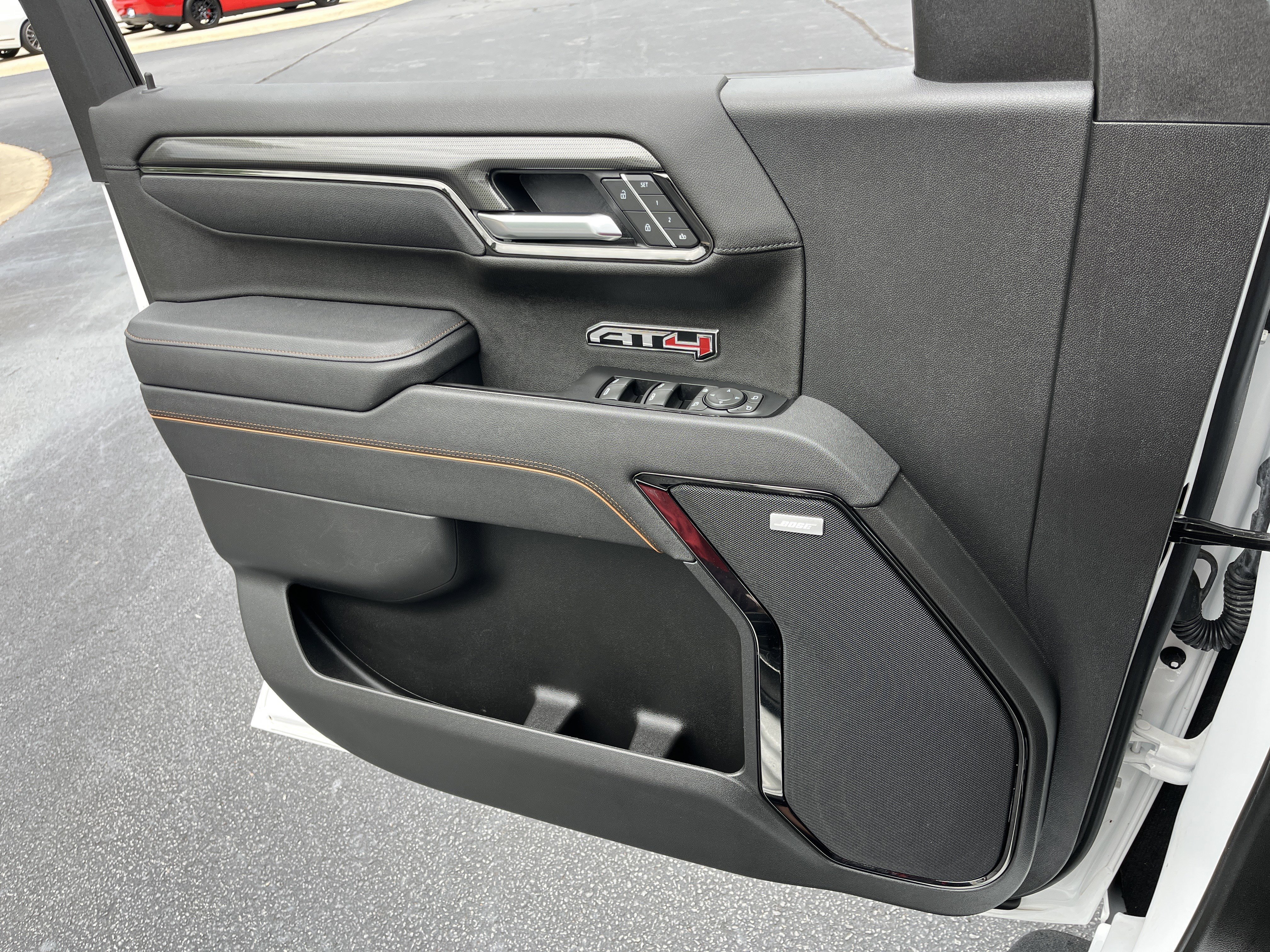 Used 2025 Summit White GMC AT4 image 14