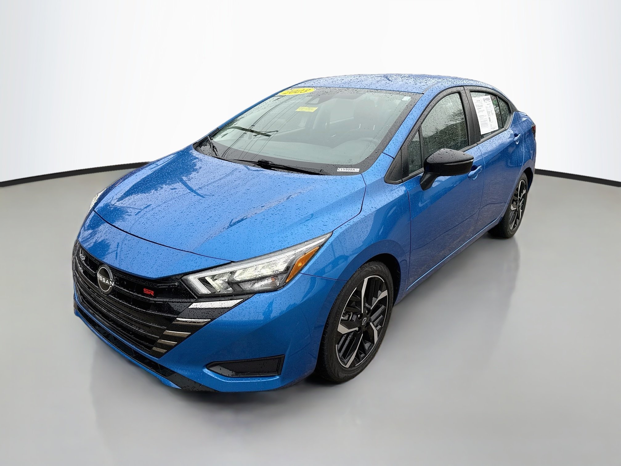 Used 2023 Electric Blue Metallic Nissan SR image 3