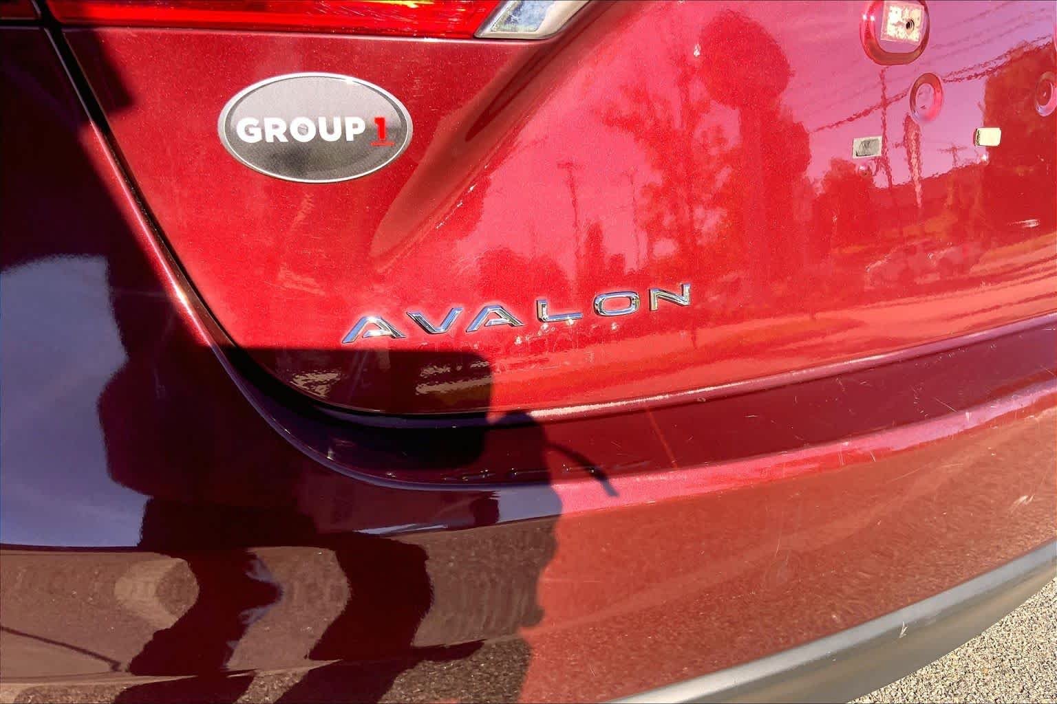 Used 2015 Ooh La La Rouge Mica Toyota XLE Touring image 64