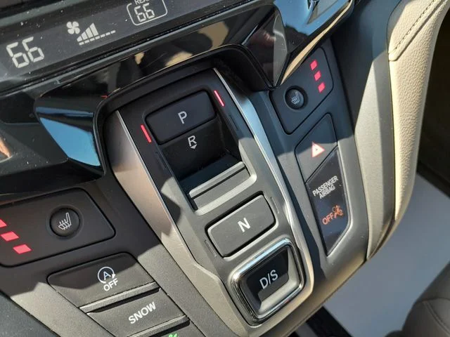 2021 Honda Odyssey EX-L - Photo 25