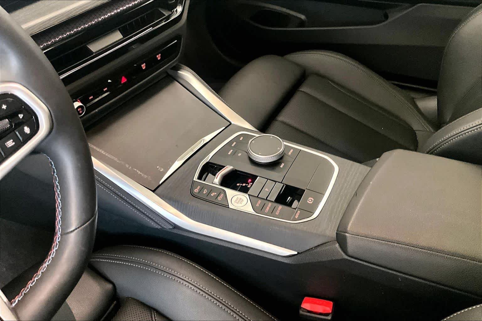 Used 2025 Mineral White Metallic BMW M440i image 14
