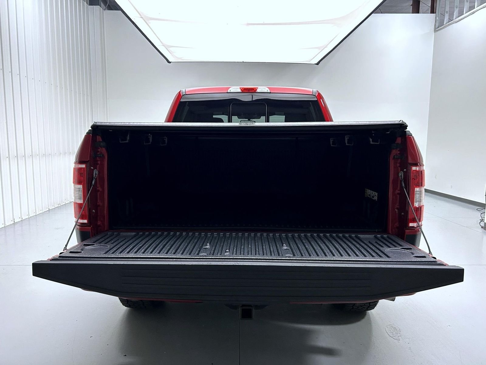 Used 2020 Red Ford XLT image 21