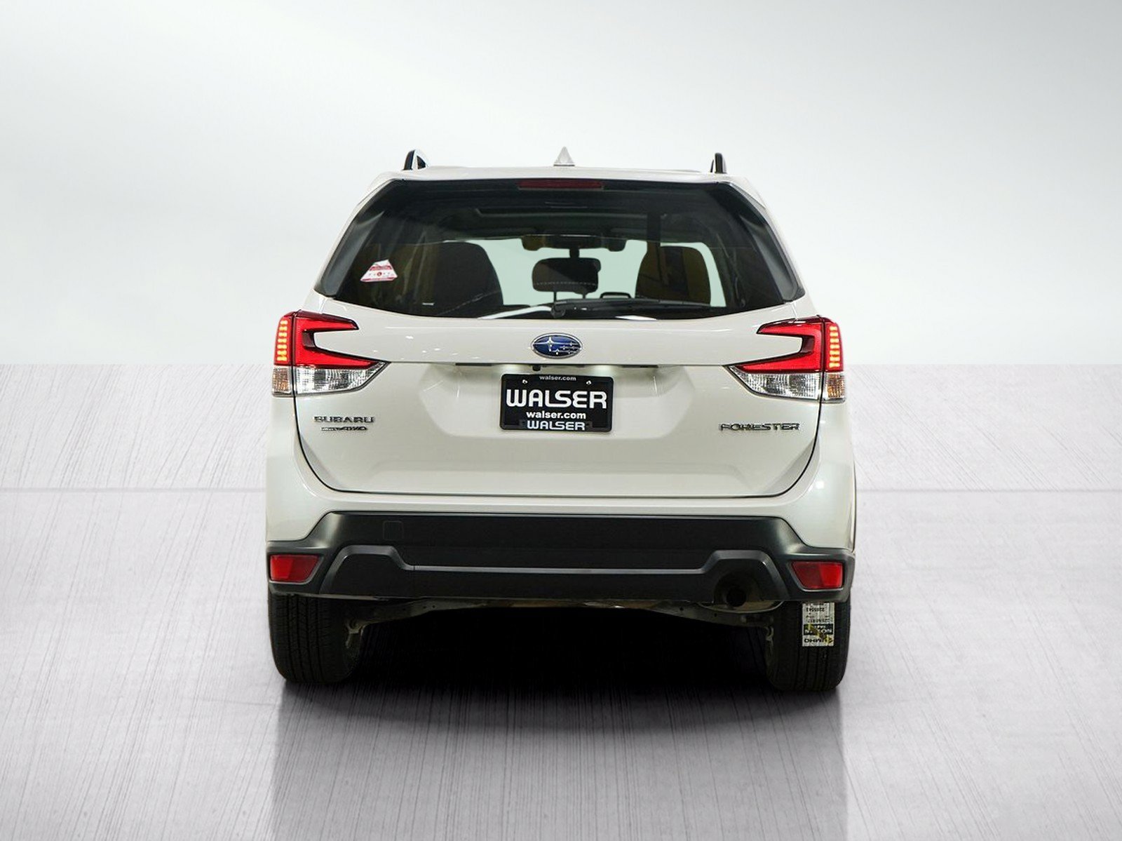 Used 2021 Crystal White Pearl Subaru Premium image 4