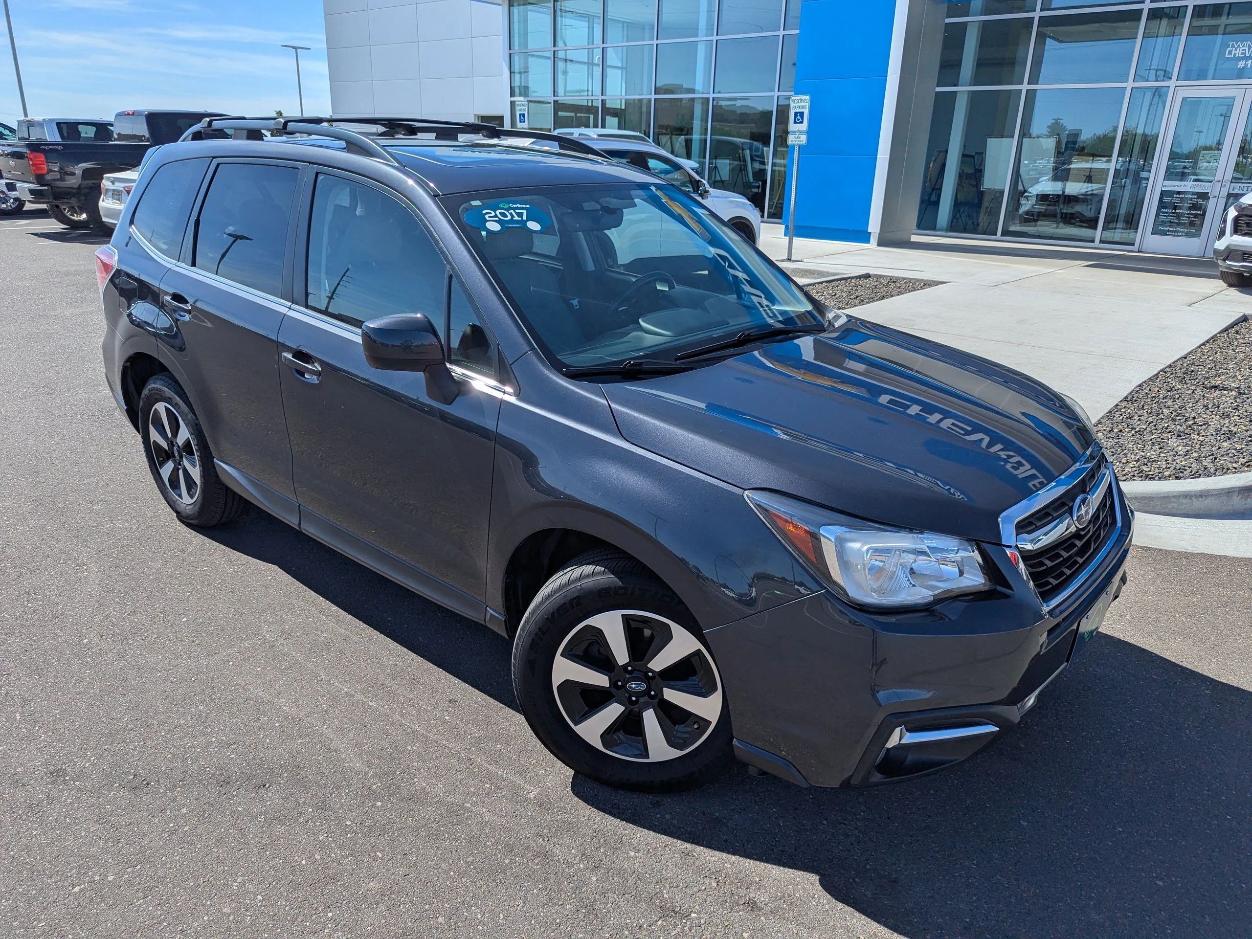 Used 2017 Dark Gray Metallic Subaru Limited image 4
