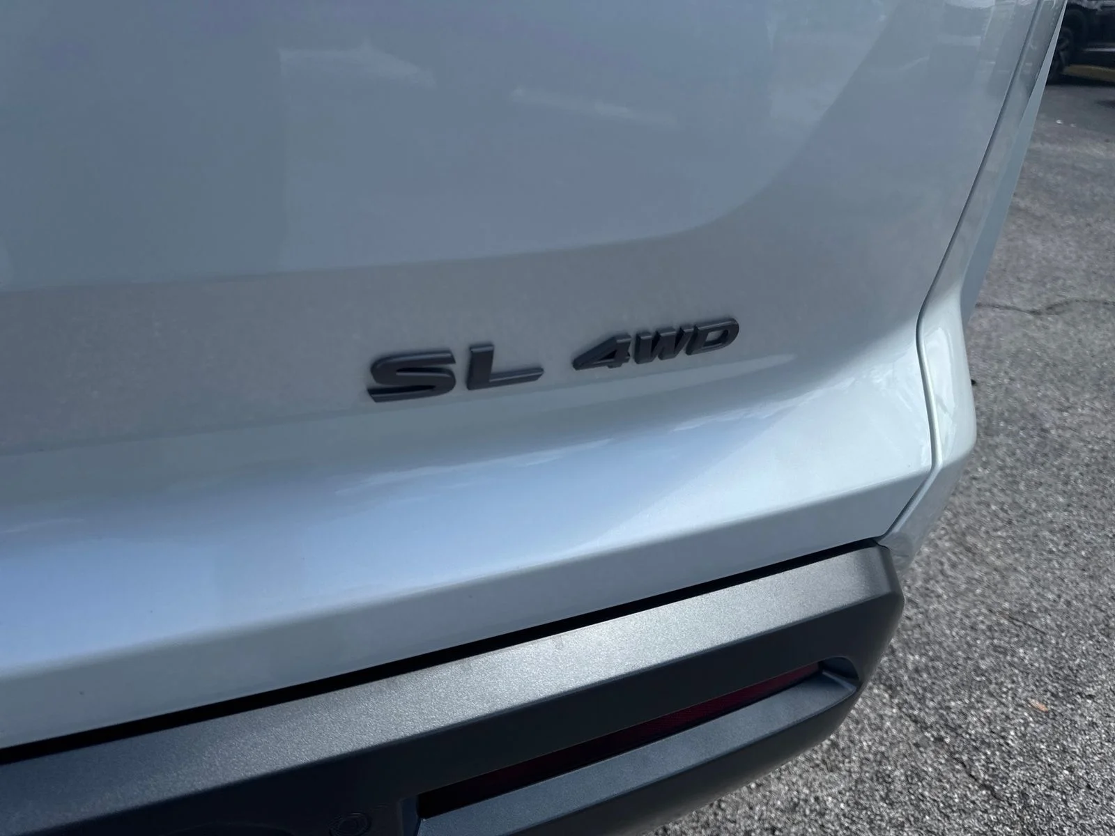 New 2026 Nissan Pathfinder SL 4D Sport Utility