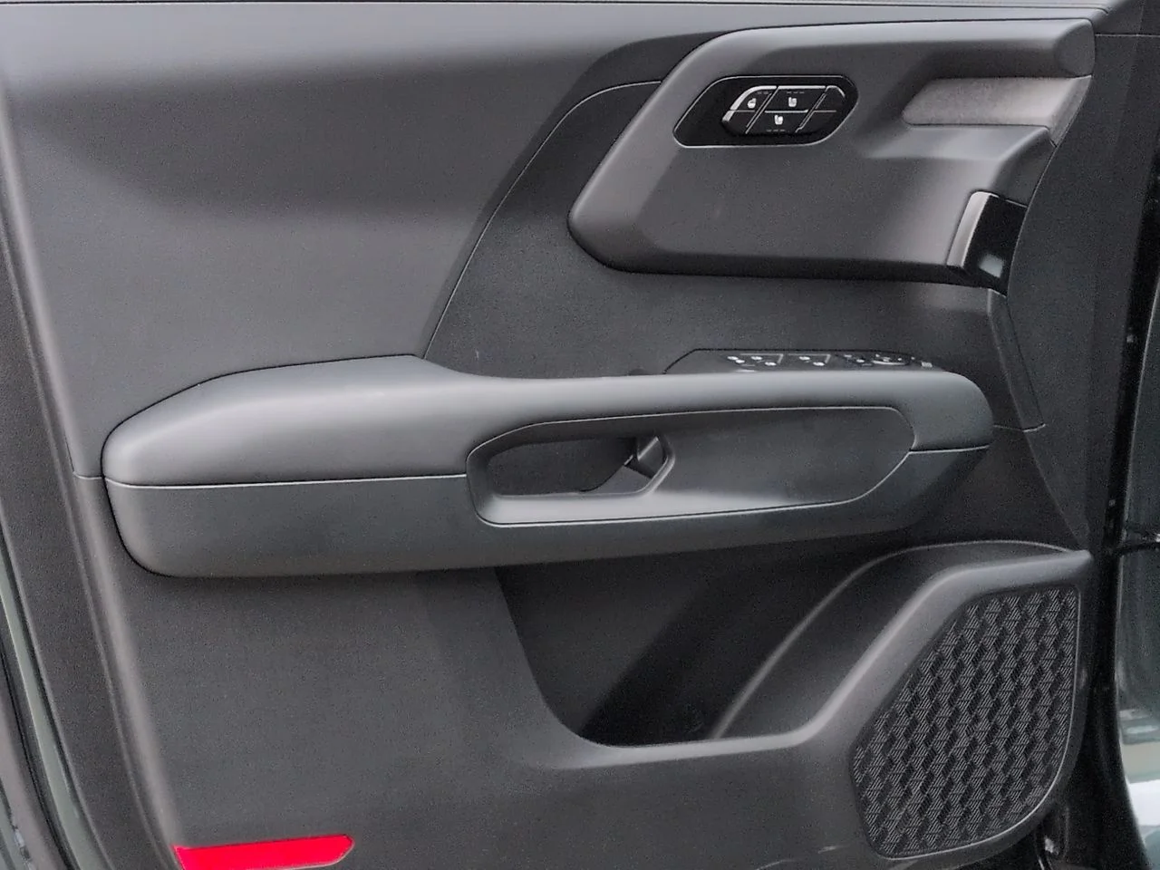 New 2027 Black Jade Green Kia X-Line EX image 23
