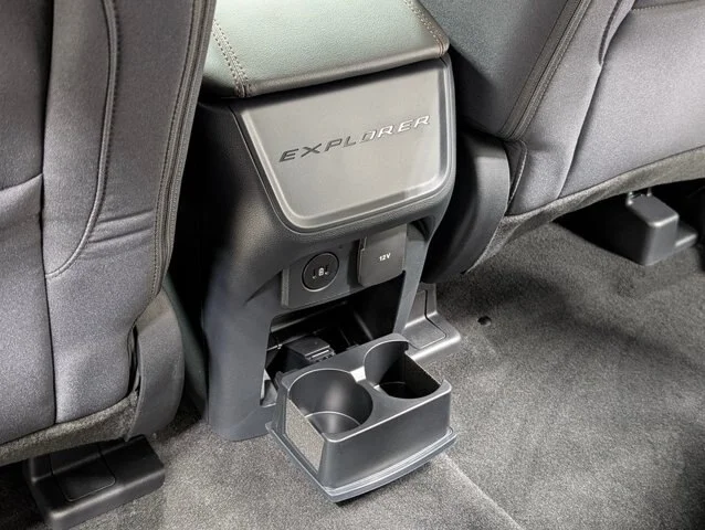 New 2026 Space White Metallic Ford Active image 42