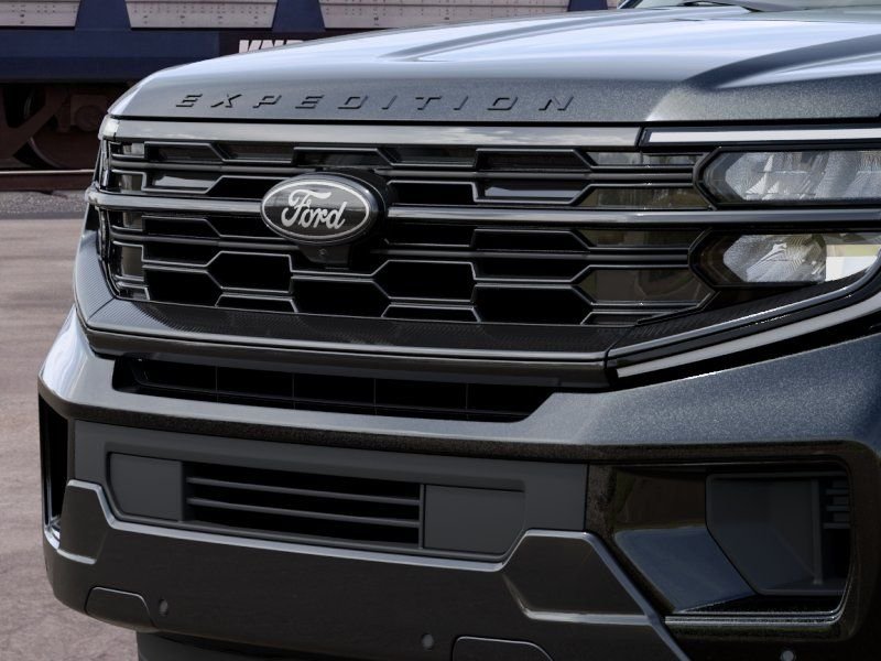 New 2027 Black Ford Platinum image 17