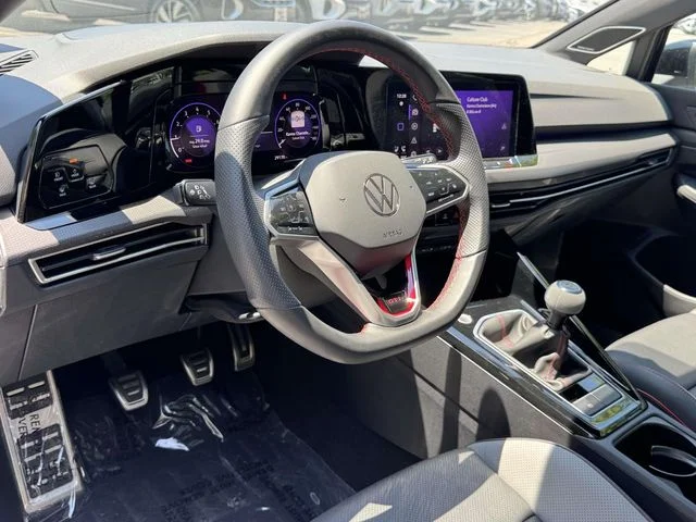 Used 2024 Gray Volkswagen Autobahn image 2