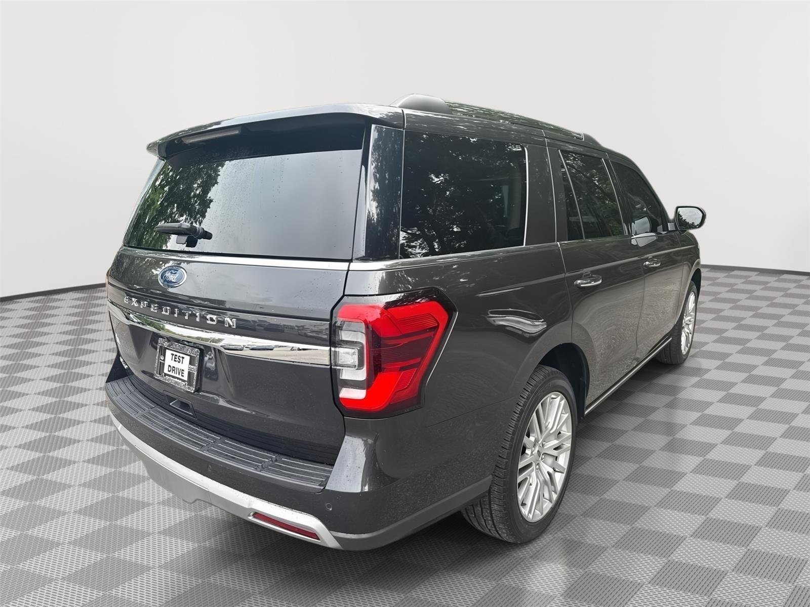 Used 2024 Dark Matter Gray Ford Limited image 6