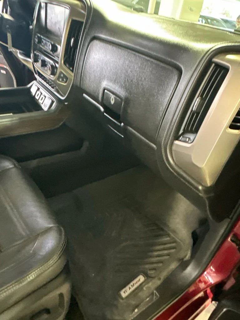 Used 2018 Red Quartz Tintcoat GMC Denali image 16
