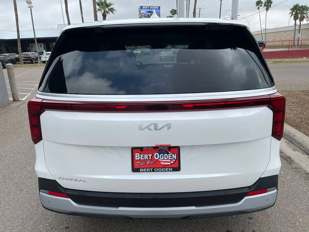 New 2026 White Kia LXS image 6
