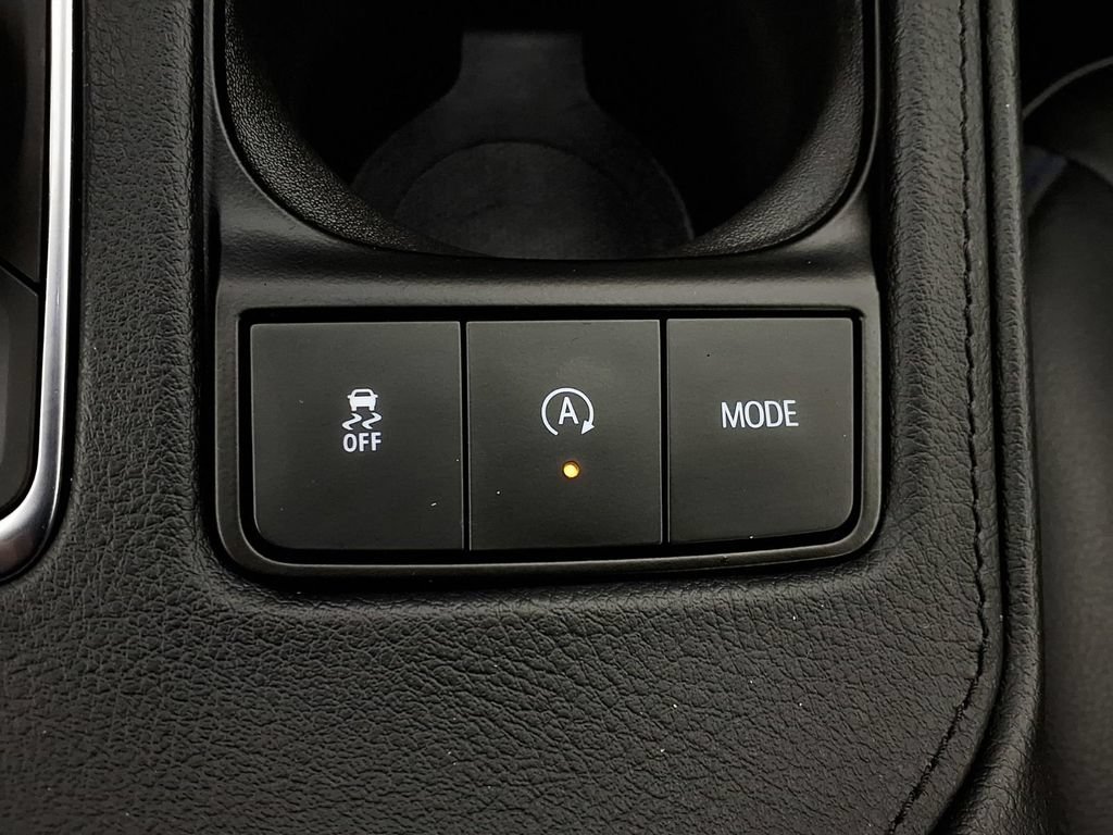 Used 2025 Crystal White Tricoat Cadillac Sport image 23