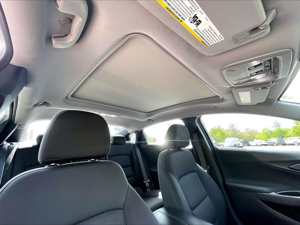 Used 2024 Gray Chevrolet LT image 7
