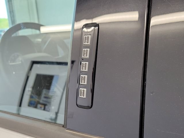 Certified Used 2023 Silver Ford XLT image 9