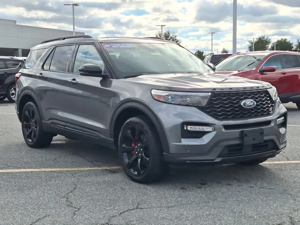 Certified Used 2023 Carbonized Gray Ford ST image 2