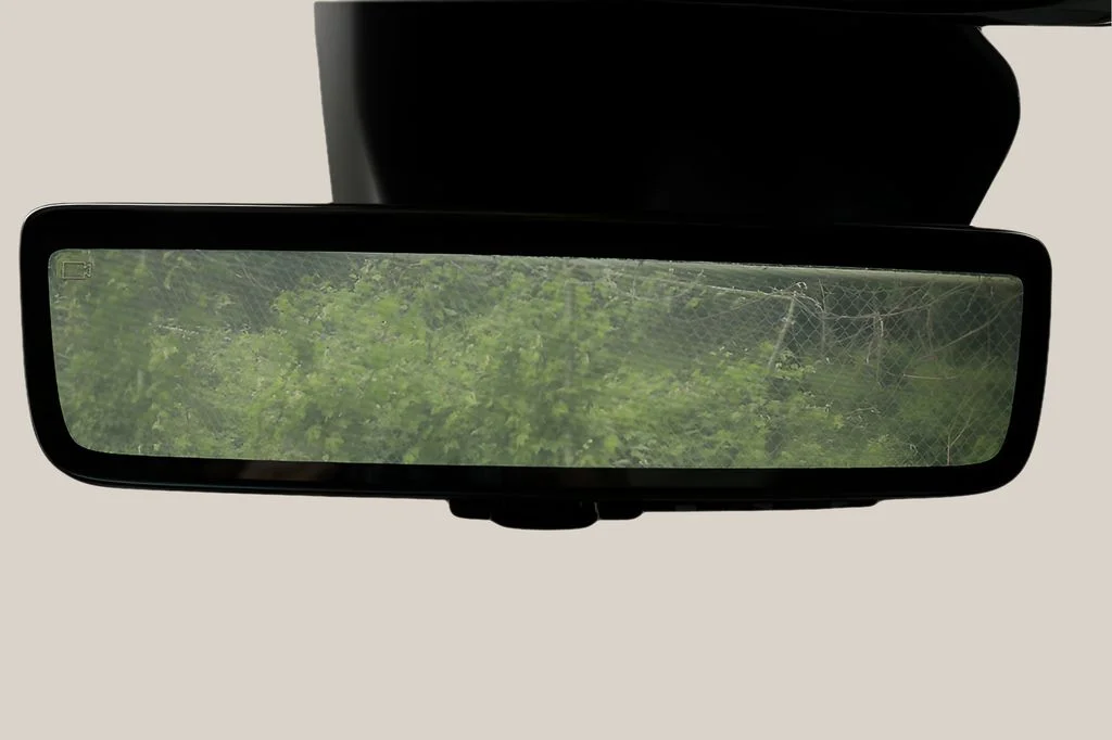 Used 2023 Black Jeep Summit Reserve image 28