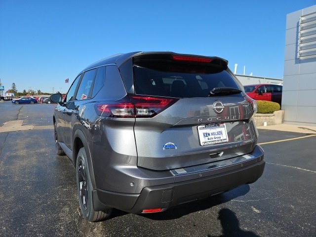 2026 Nissan Rogue SV photo 3