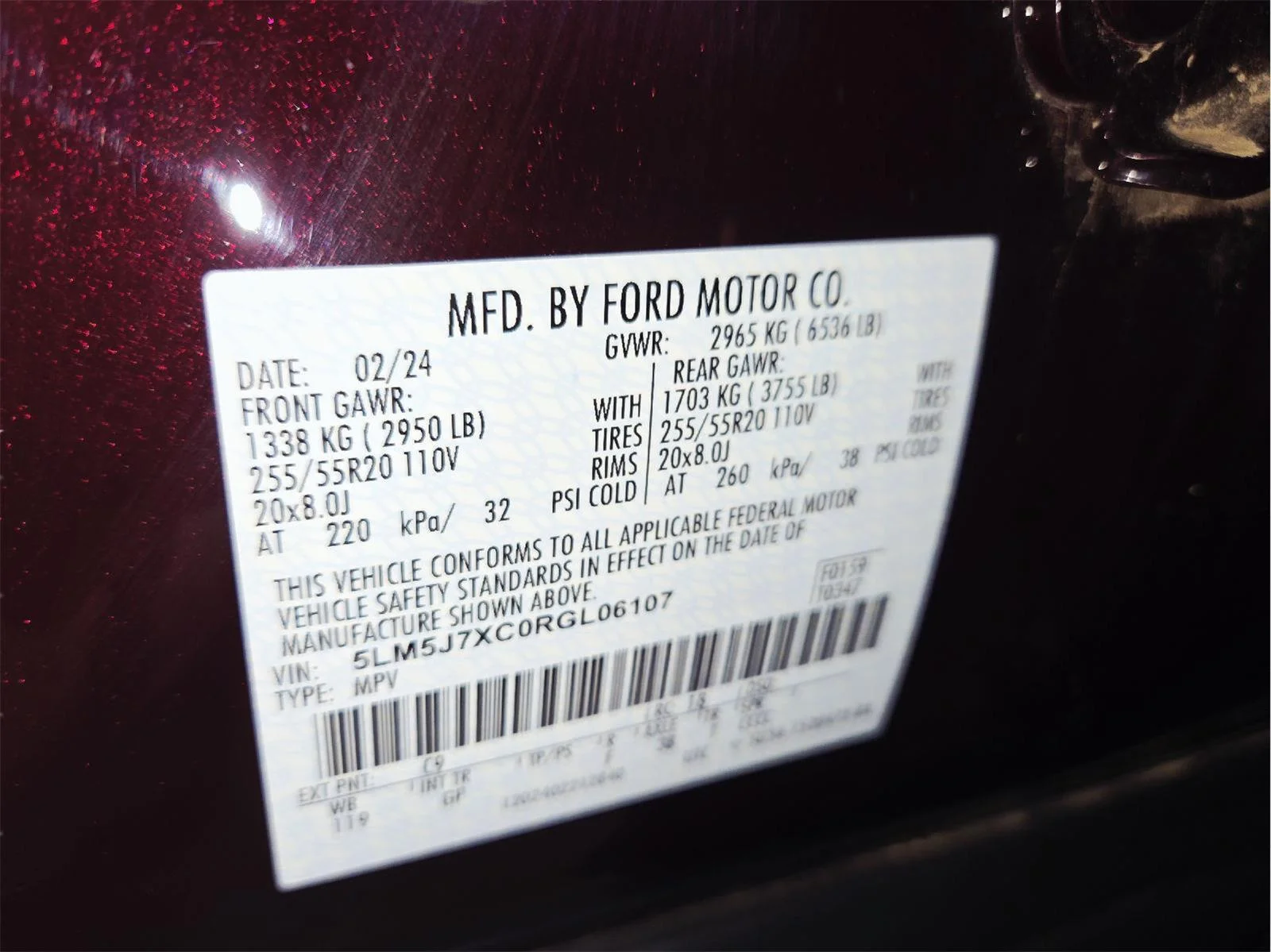 Used 2024 Diamond Red Metallic Tinted Clearcoat LINCOLN RESERVE image 48