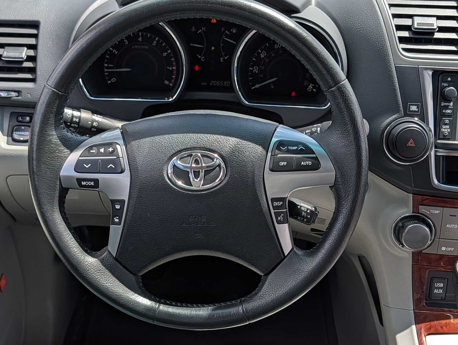 Used 2013 Magnetic Gray Metallic Toyota Limited image 19