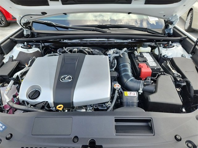 2025 Lexus ES 350 - Photo 26
