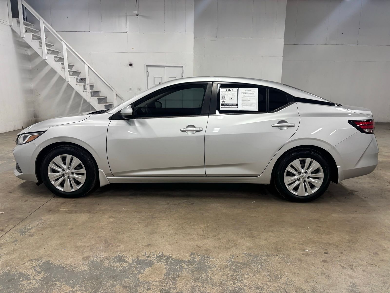 Used 2023 Silver Nissan S image 4