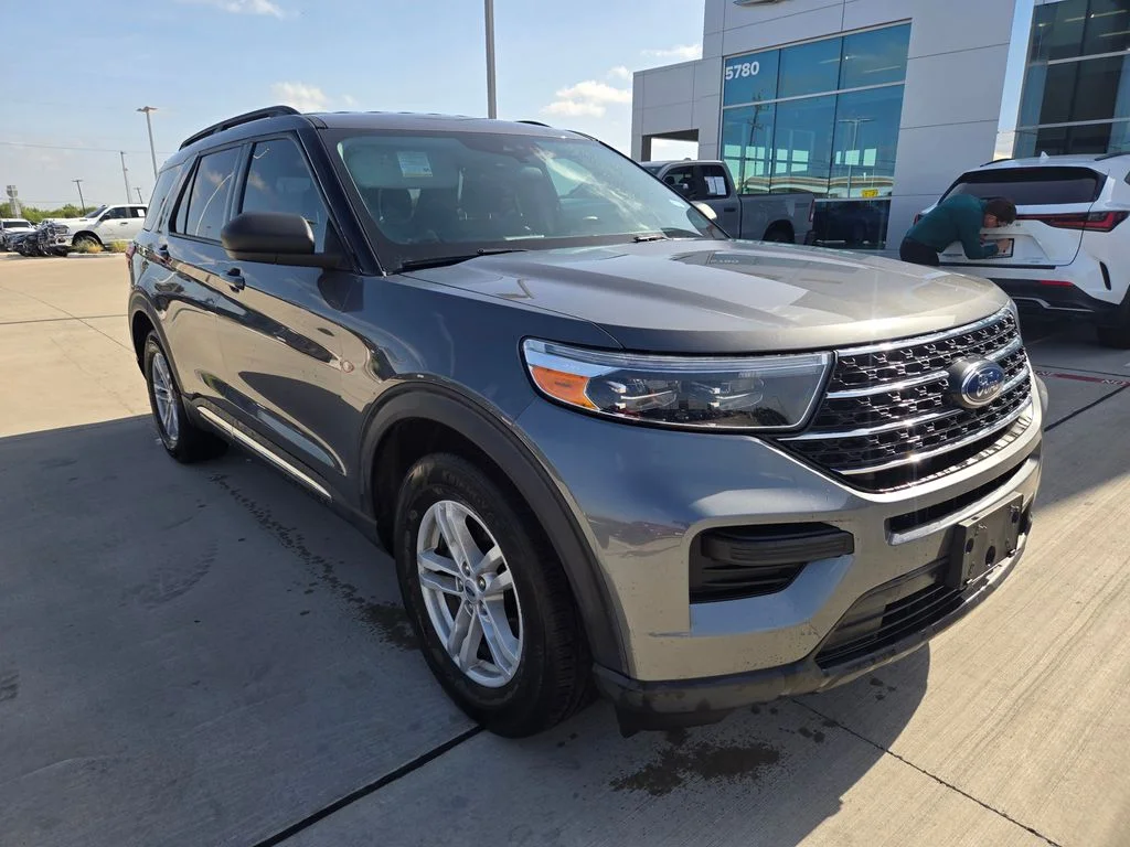 Used 2023 Gray Ford XLT image 1
