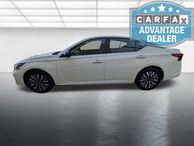 2025 Nissan Altima SV - Photo 24