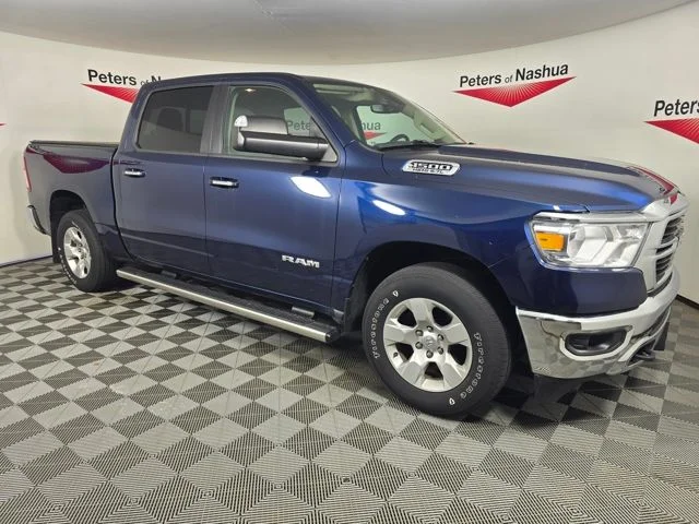 2020 RAM 1500 Big Horn/Lone Star 4x4 Crew Cab 5'7's photo