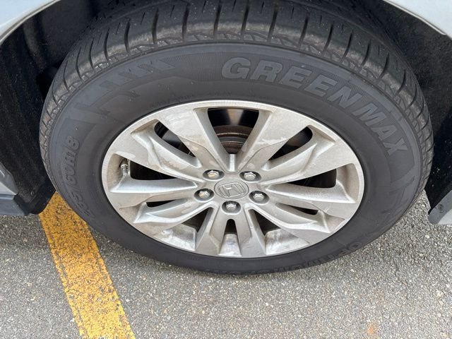 Used 2019 Silver Honda LX image 11