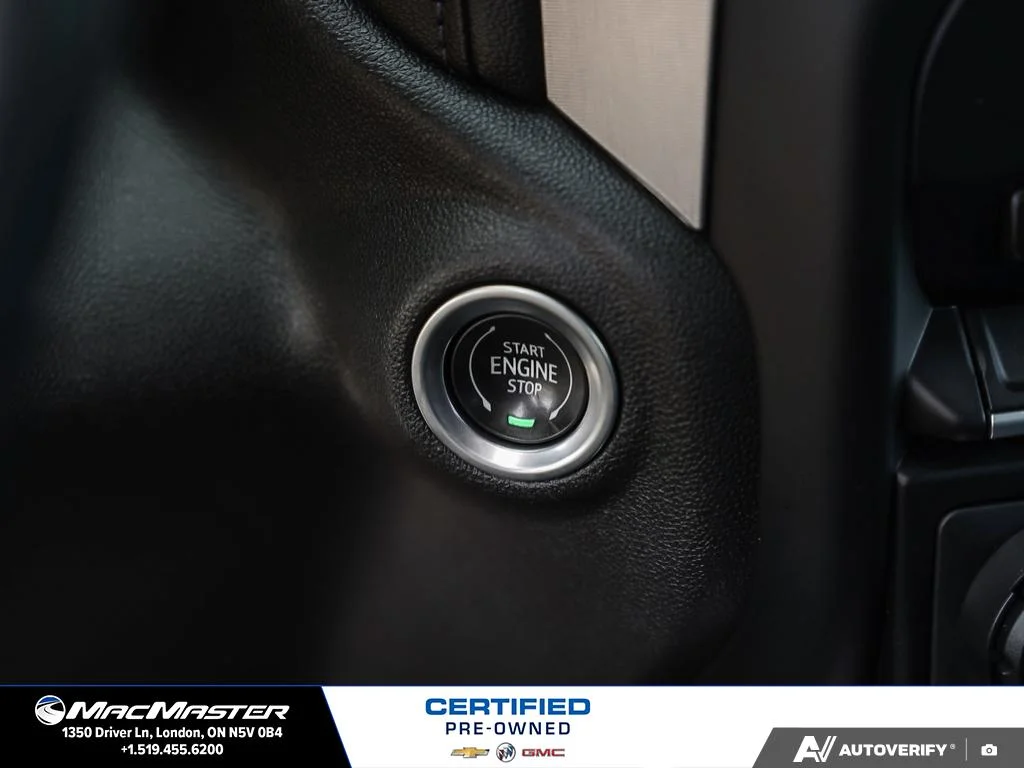 Used 2022  GMC Elevation image 30