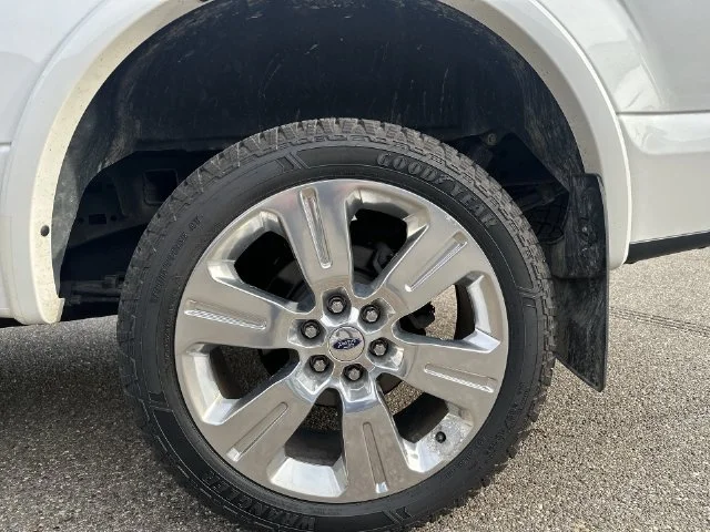 Used 2017 White Ford Limited image 27