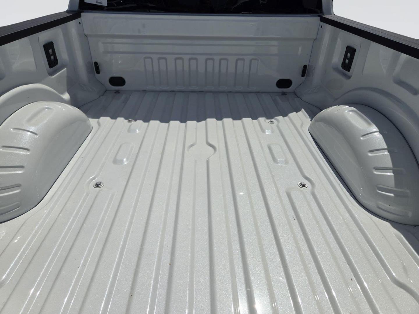New 2026 Star White Metallic Tri-Coat Ford F-250® Lariat® image 20