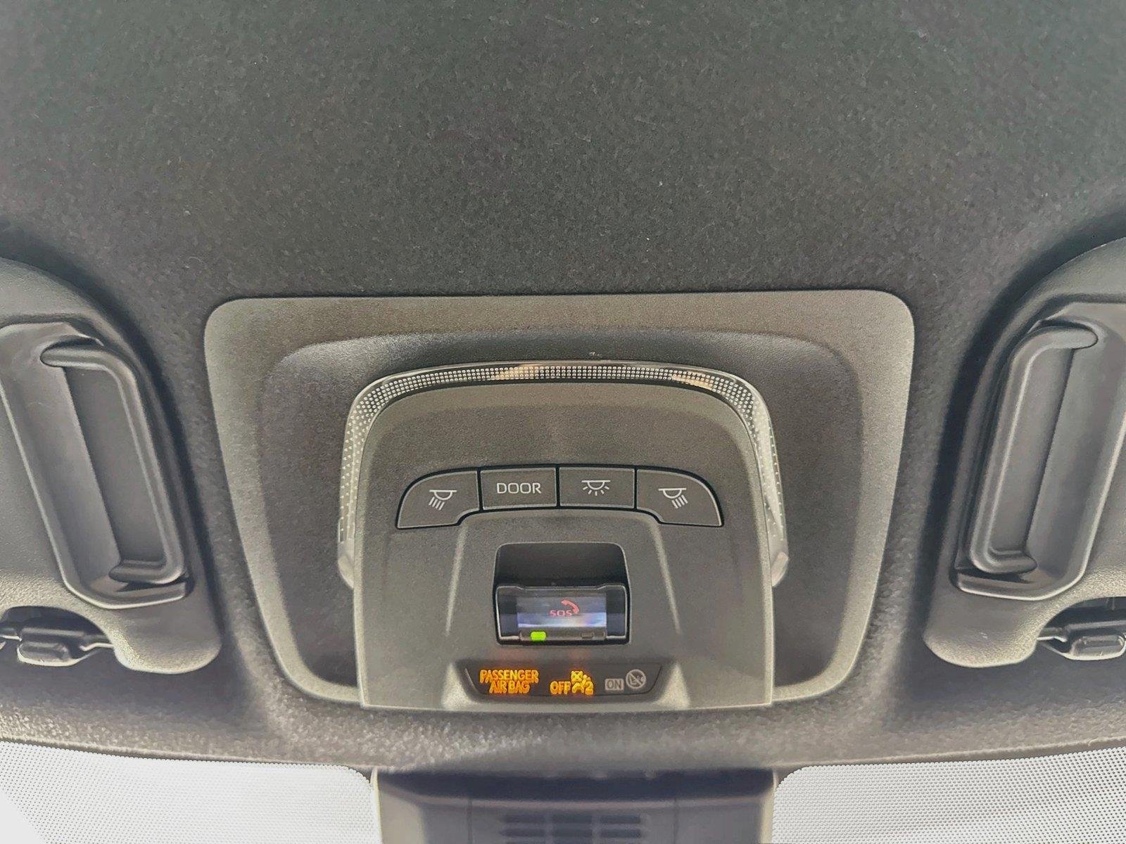 Used 2024 Wind Chill Pearl Toyota XSE image 6