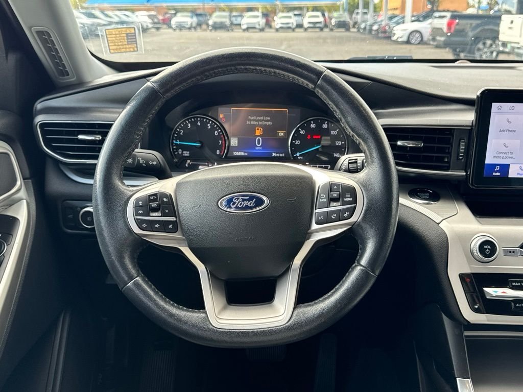 Used 2022 White Ford XLT image 19