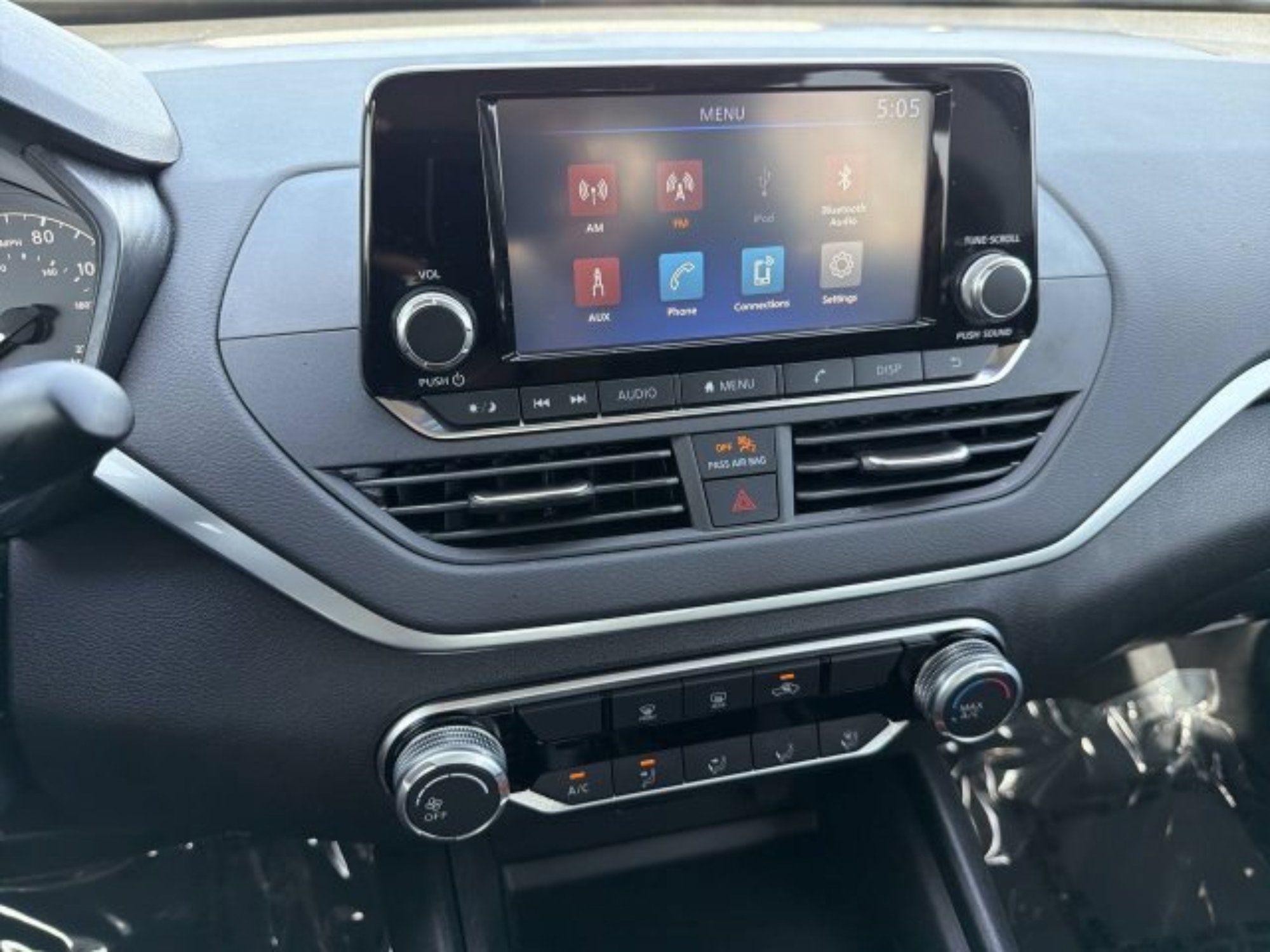 Used 2021 Gun Metallic Nissan 2.5 S image 11
