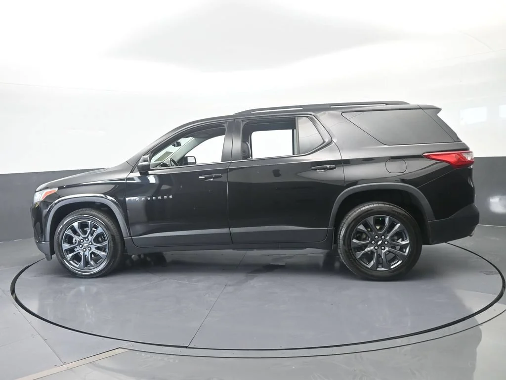 Used 2021 Mosaic Black Metallic Chevrolet RS image 2