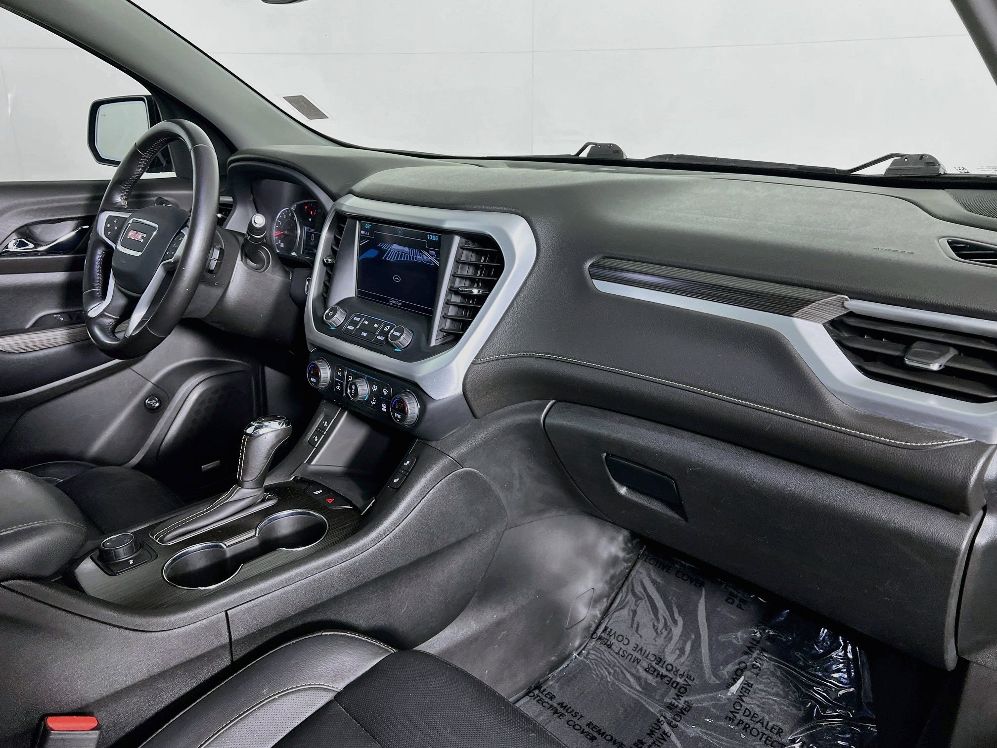 Used 2019 Ebony Twilight Metallic GMC SLT image 41