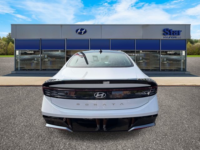 Used 2024 Serenity White Hyundai SEL image 4