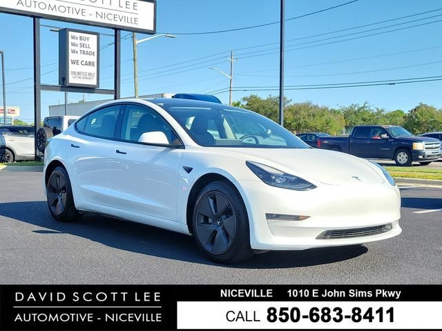 Used 2023 White Tesla 4DR RWD image 1
