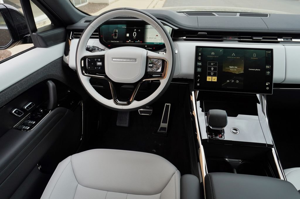 Certified Used 2026 Black Land Rover Dynamic SE image 15