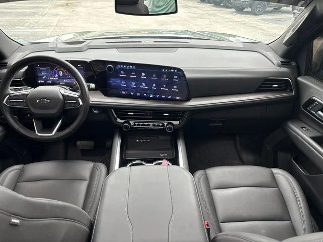 Used 2026 Gray Chevrolet Z71 image 13